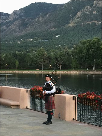 bagpipes at sunset picture of the broadmoor colorado springs