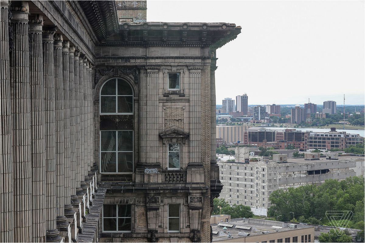 inside detroit s crumbling train station that ford plans to