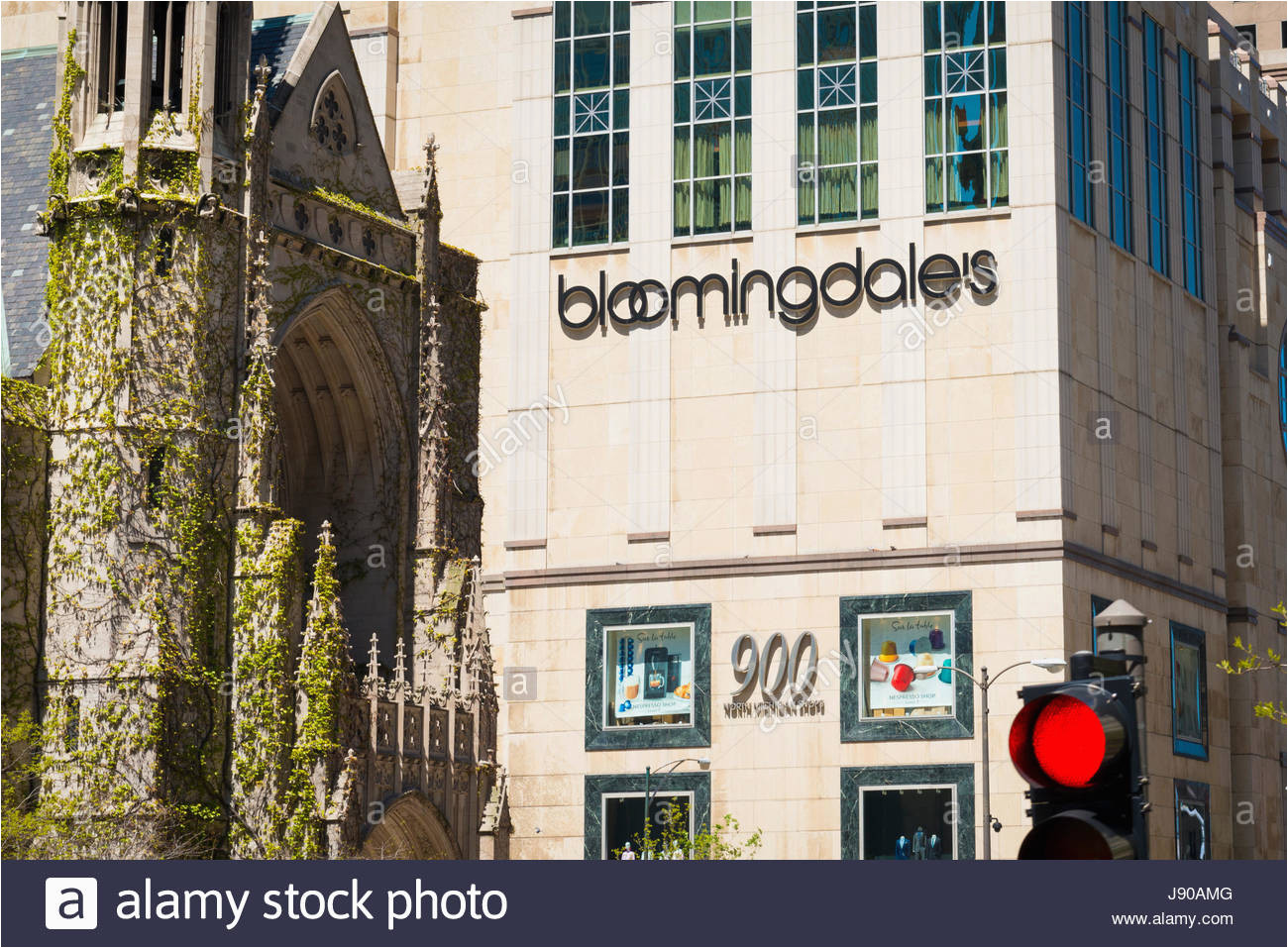 shopping mall chicago stock photos shopping mall chicago stock