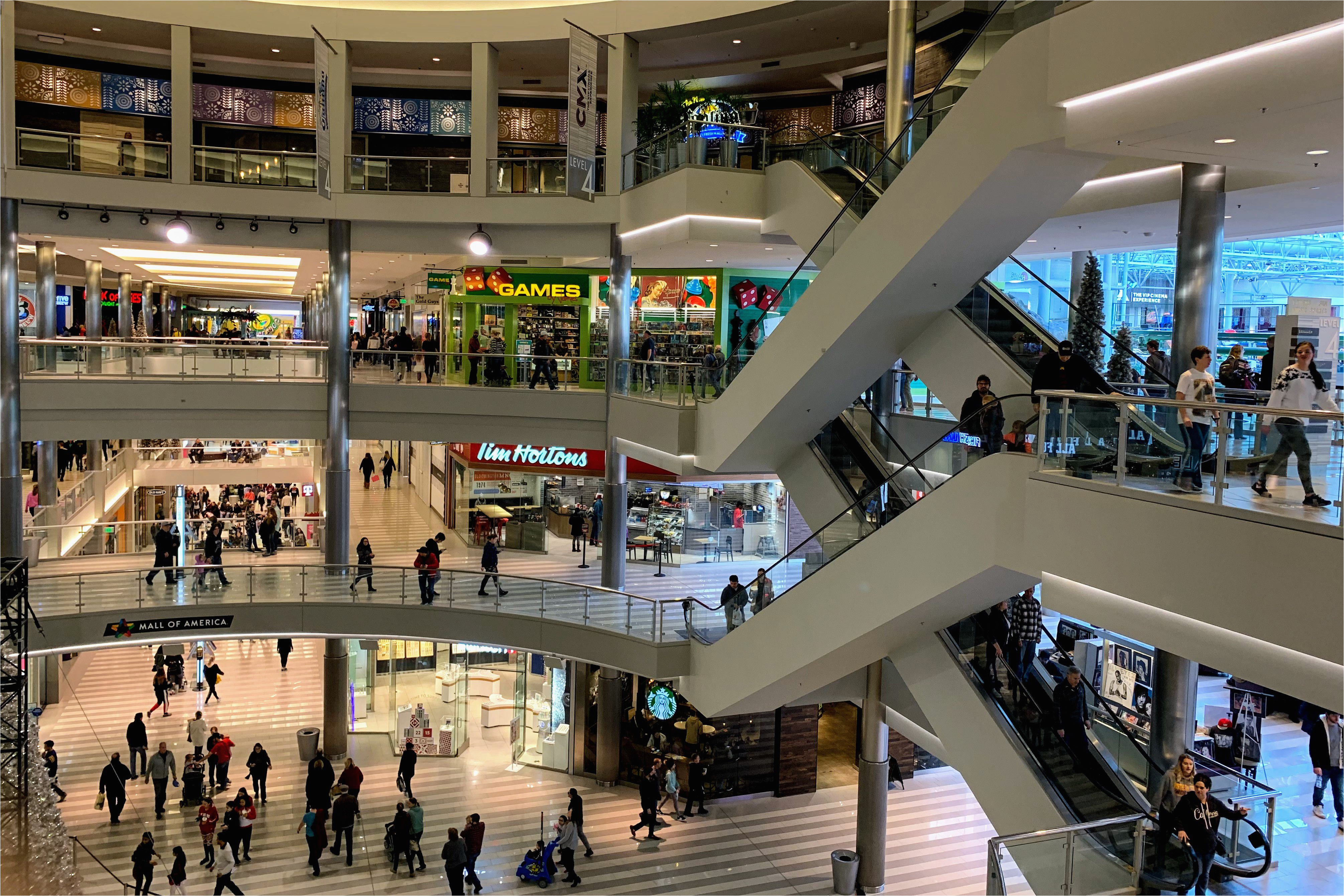 the largest shopping malls in america