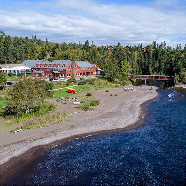 visitor guide to minnesota s north shore of lake superior