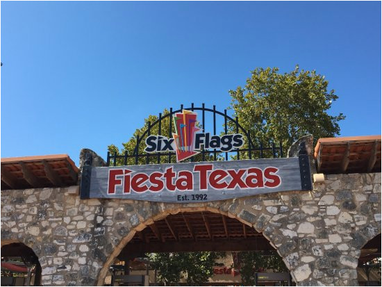 photo2 jpg picture of six flags fiesta texas san antonio