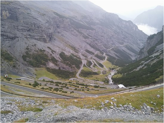 hotel is 5 10 mins from the stelvio pass picture of meuble garni
