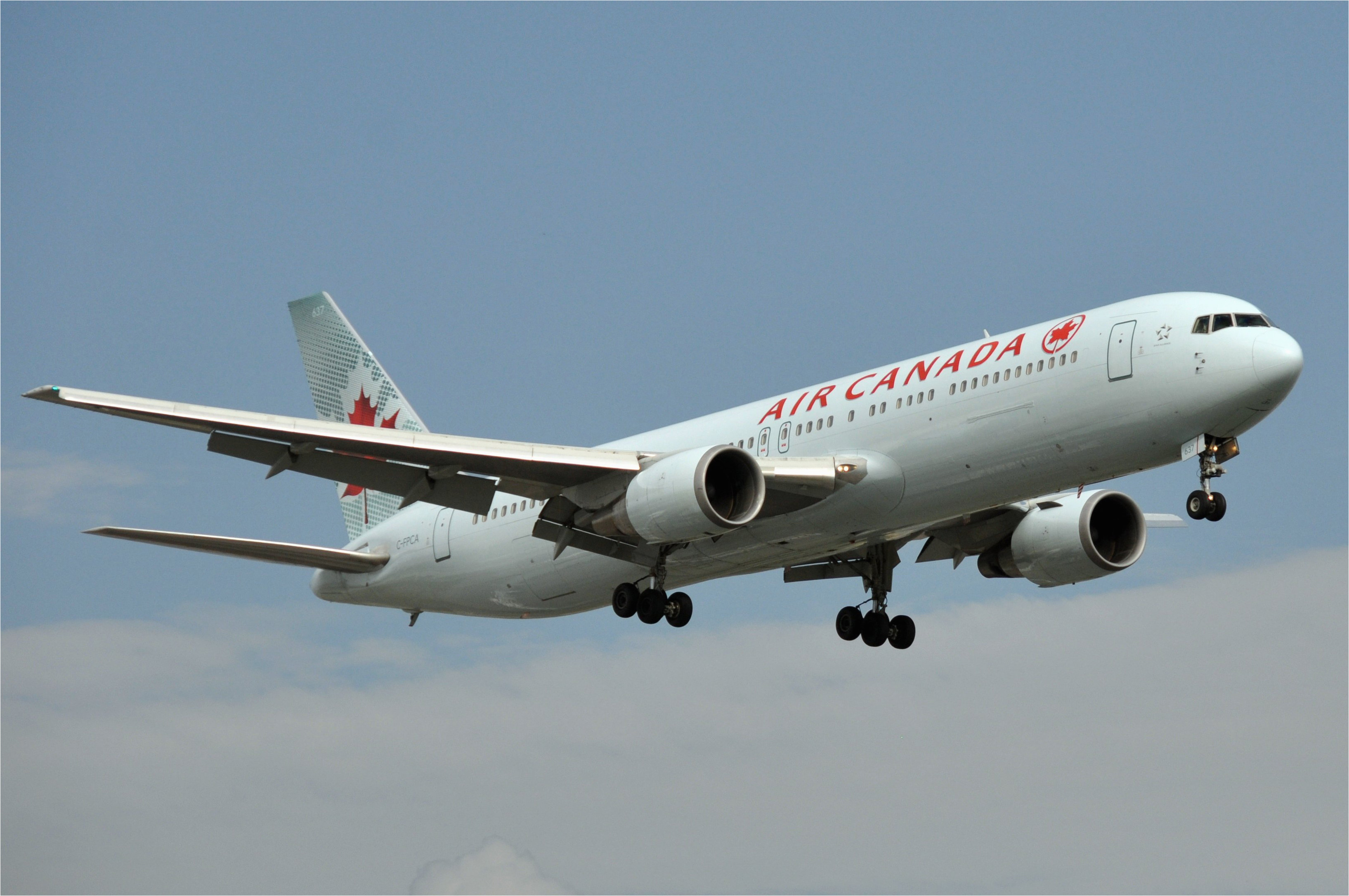 file air canada b767 300er c fpca montreal 082009 jpg wikimedia