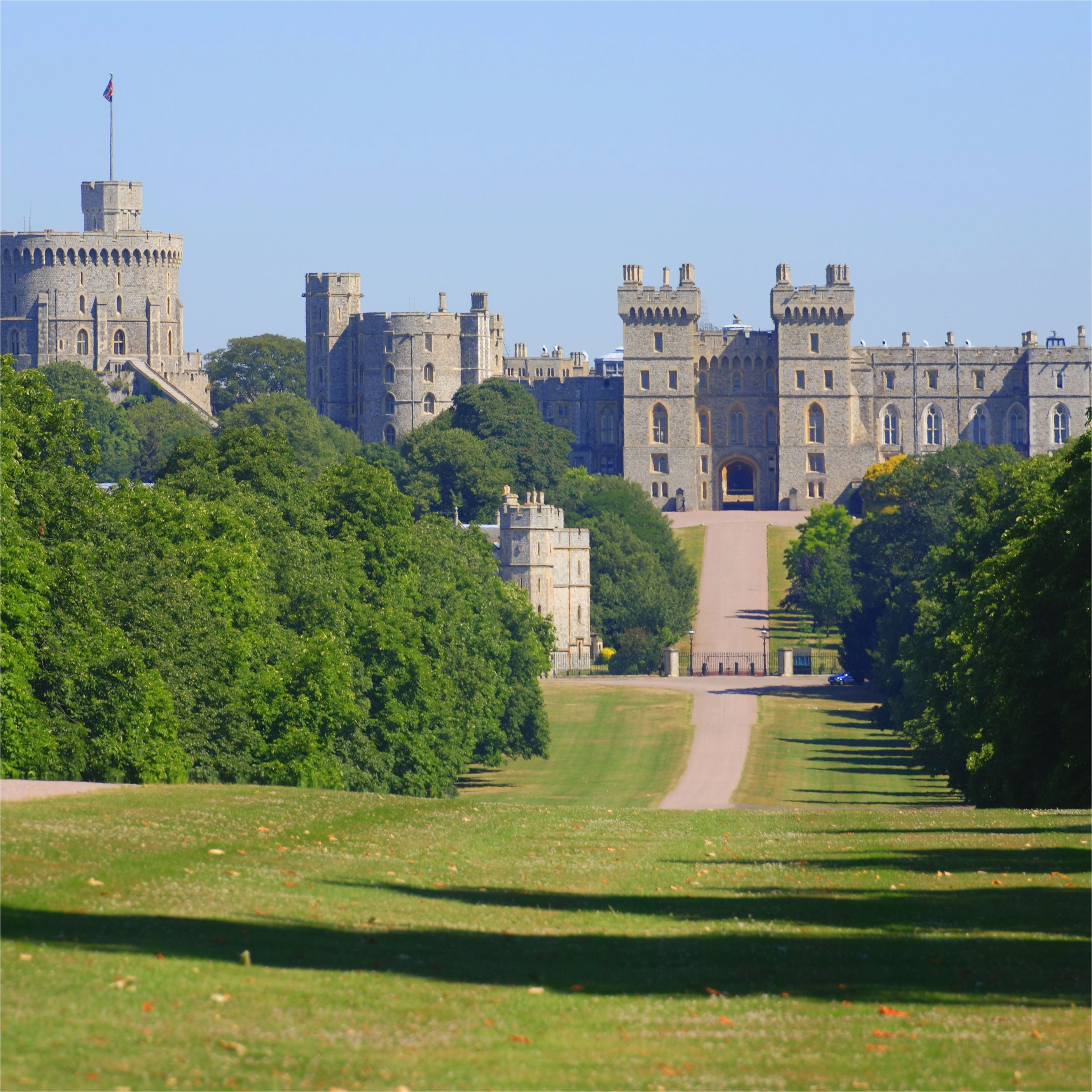 london to windsor castle by bus train or car