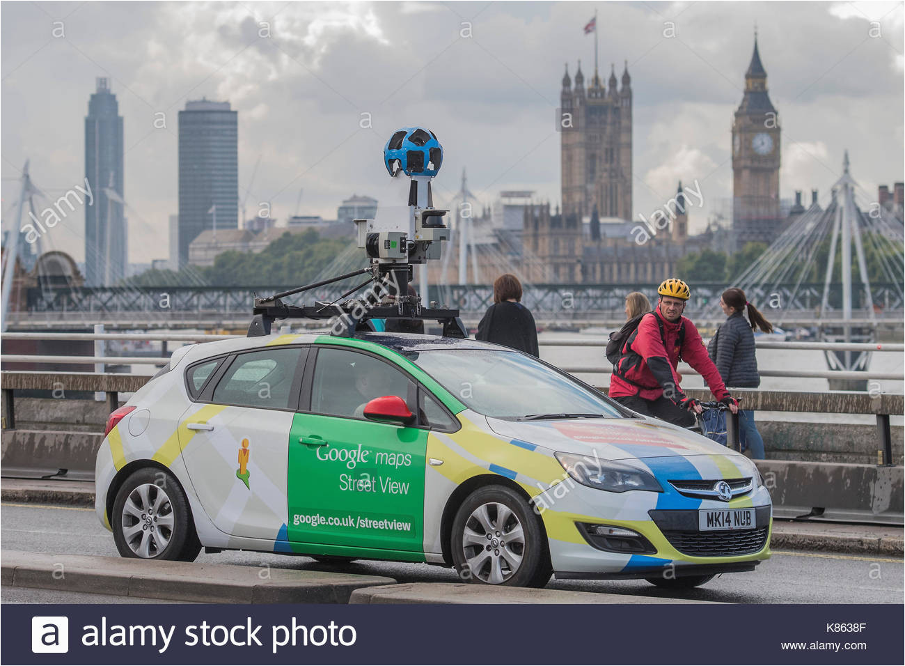 google maps car stock photos google maps car stock images alamy