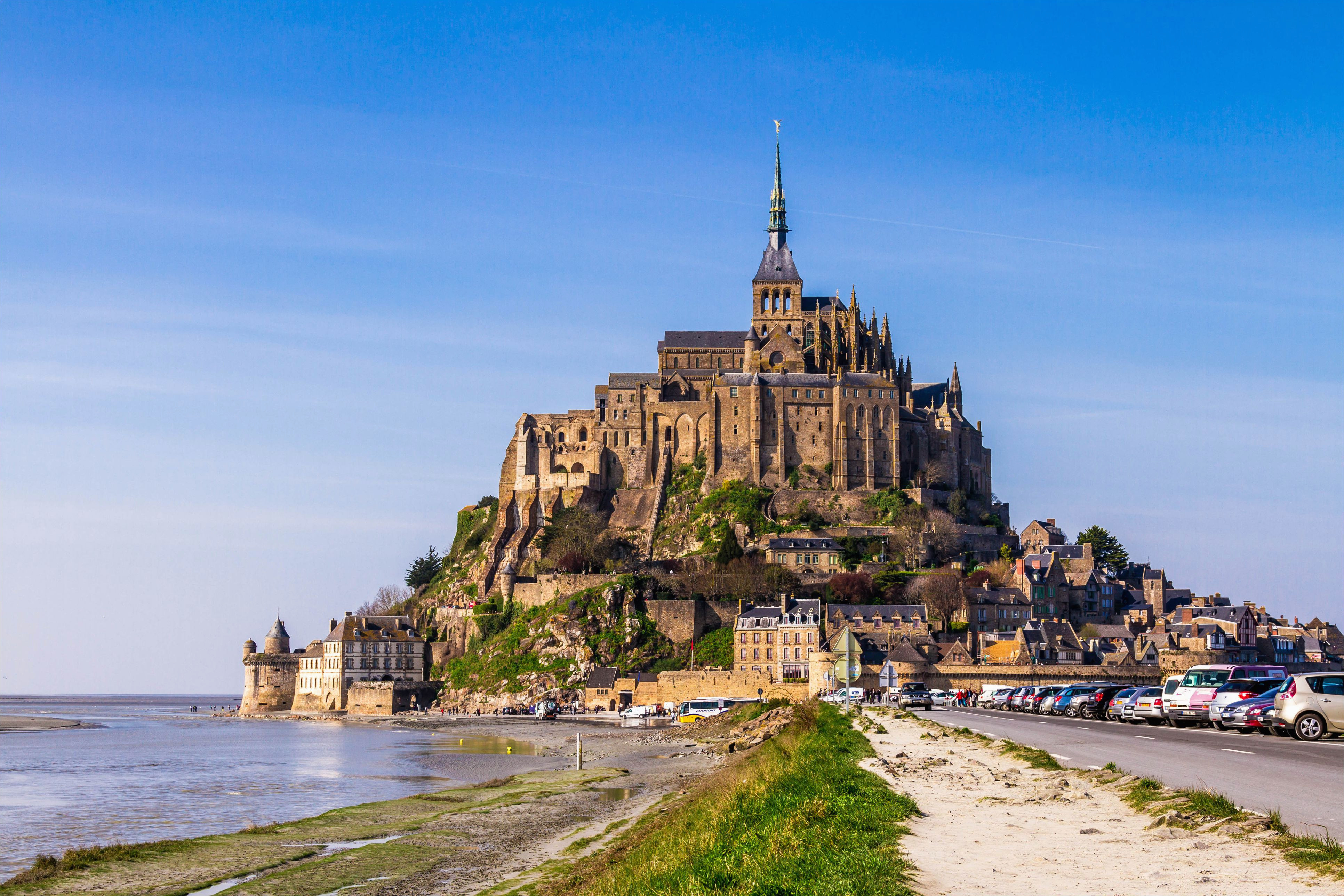 mont saint michel tourism guide